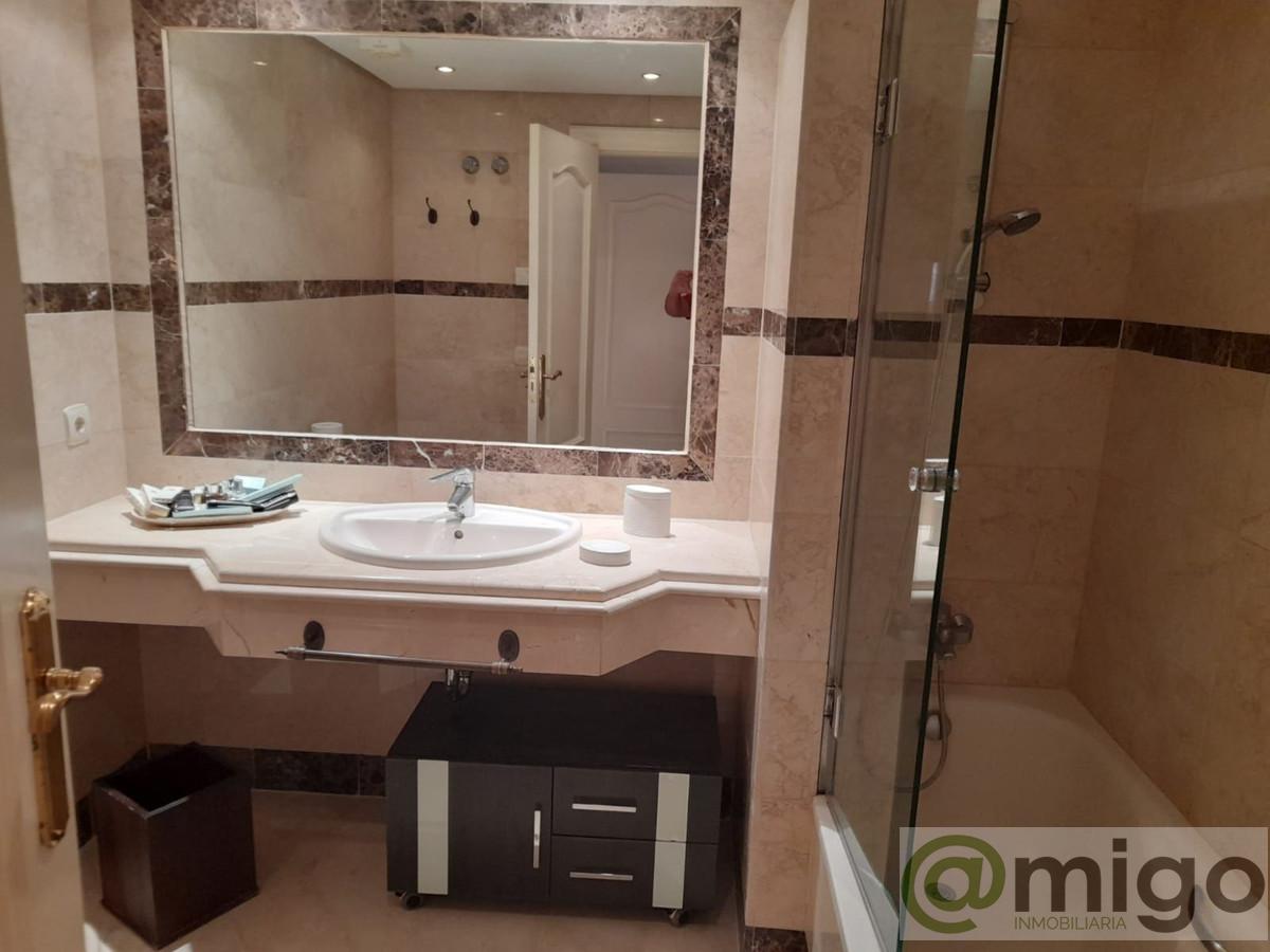 For sale of apartment in Marbella