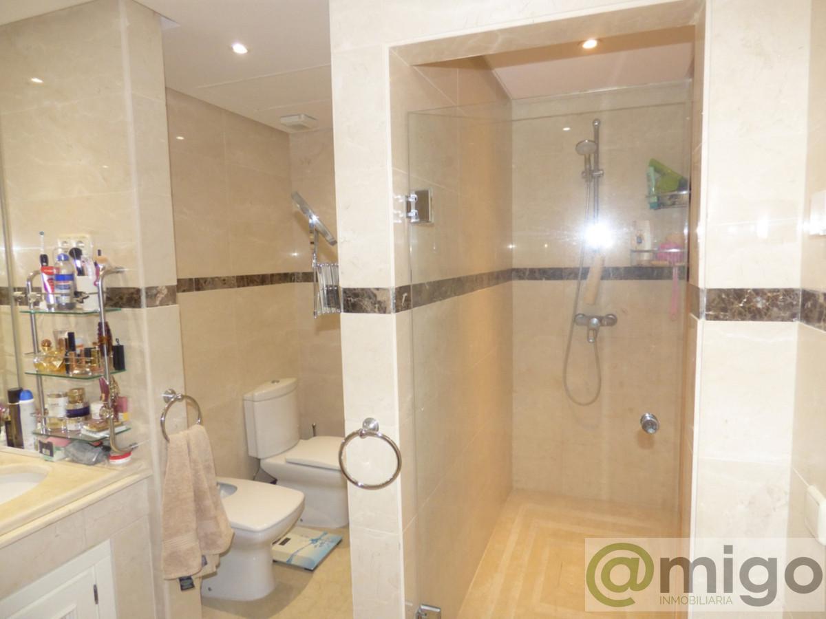 For sale of apartment in Marbella