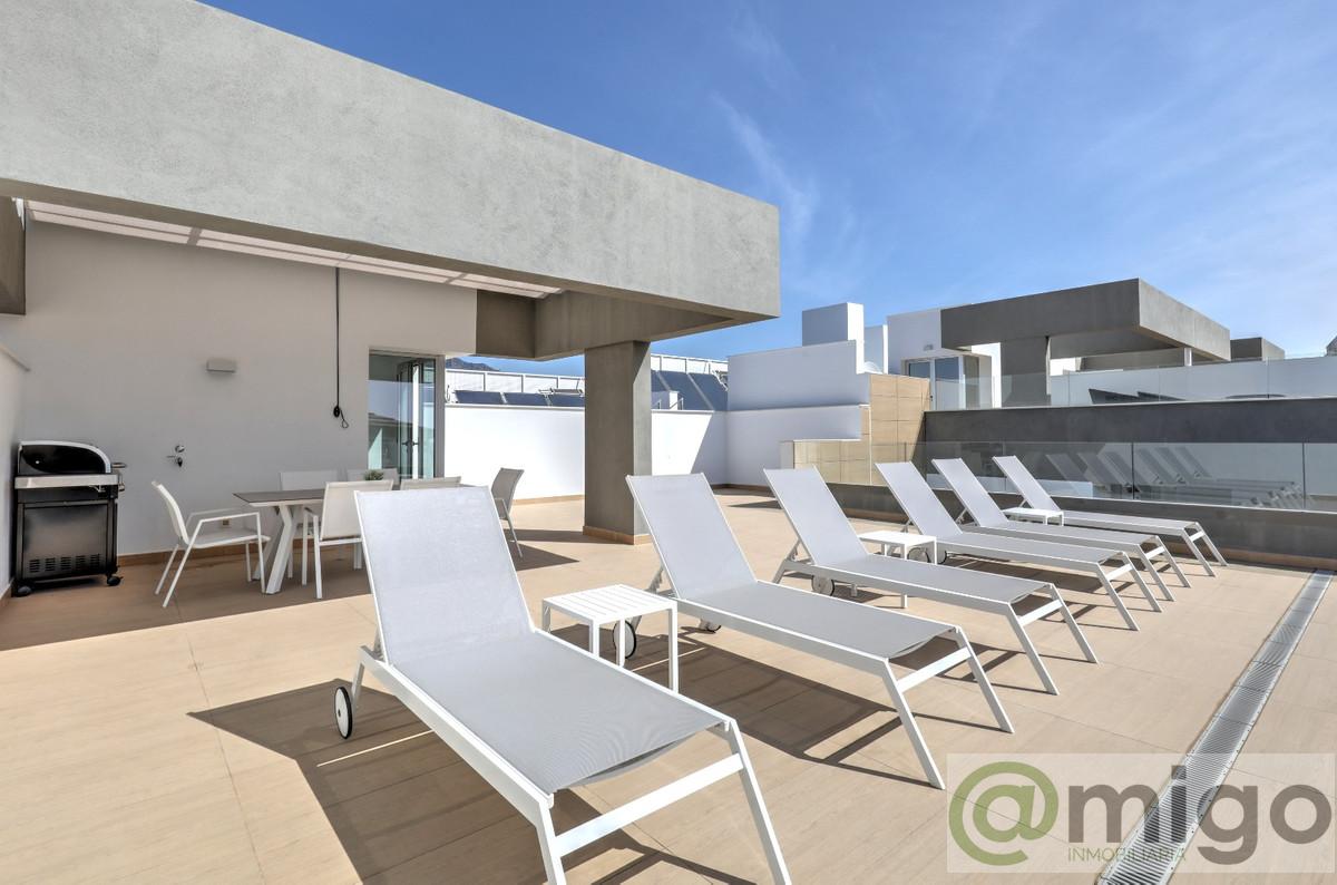 For sale of penthouse in Marbella