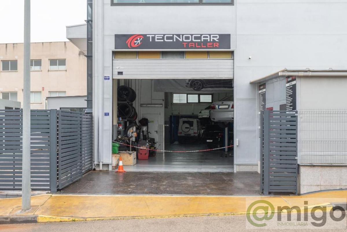 For sale of premises in Marbella