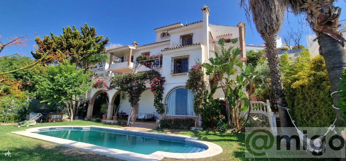 Venta de villa en Málaga Este