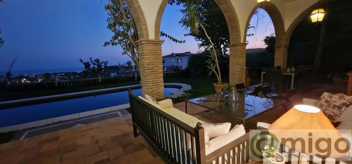 Venta de villa en Málaga Este