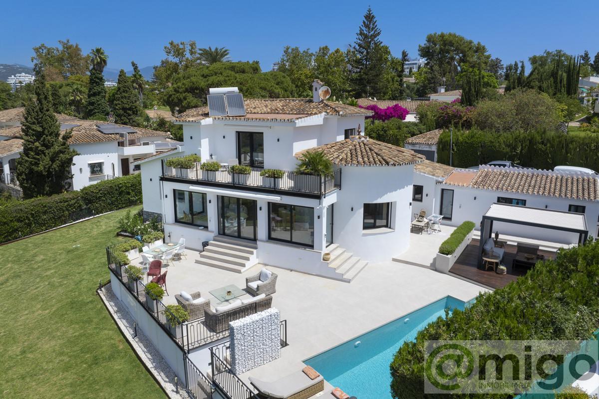 For sale of villa in Marbella