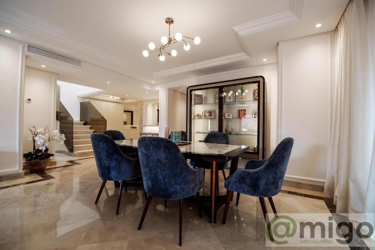 Venta de Ático en Estepona