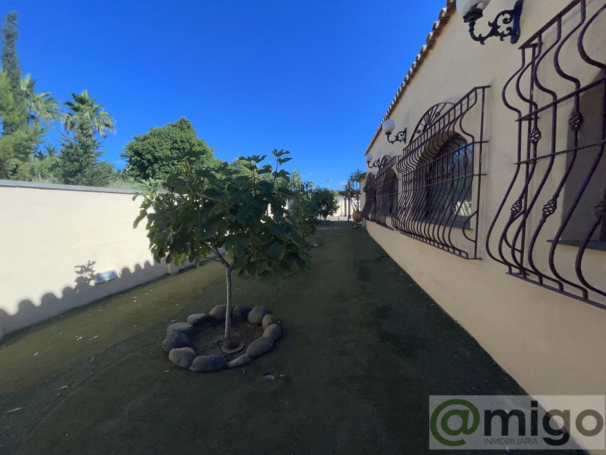 Venta de local en El Paraiso