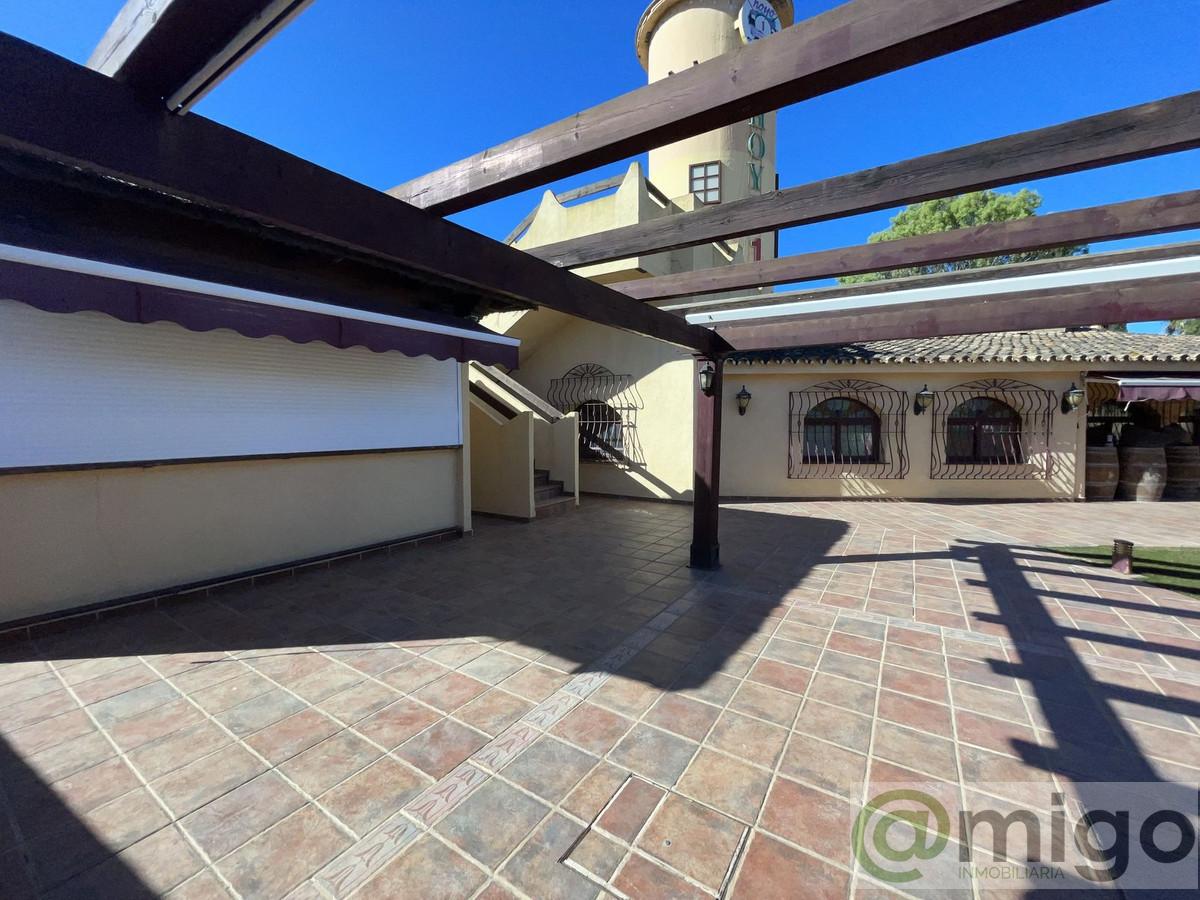 Venta de local en El Paraiso