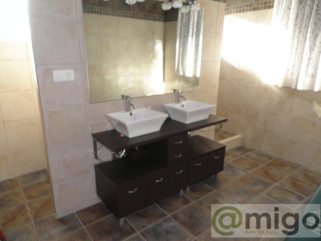 Venta de villa en Estepona