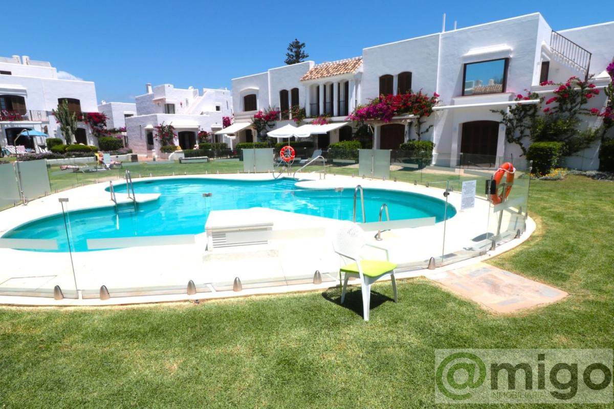 Venta de villa en Costalita