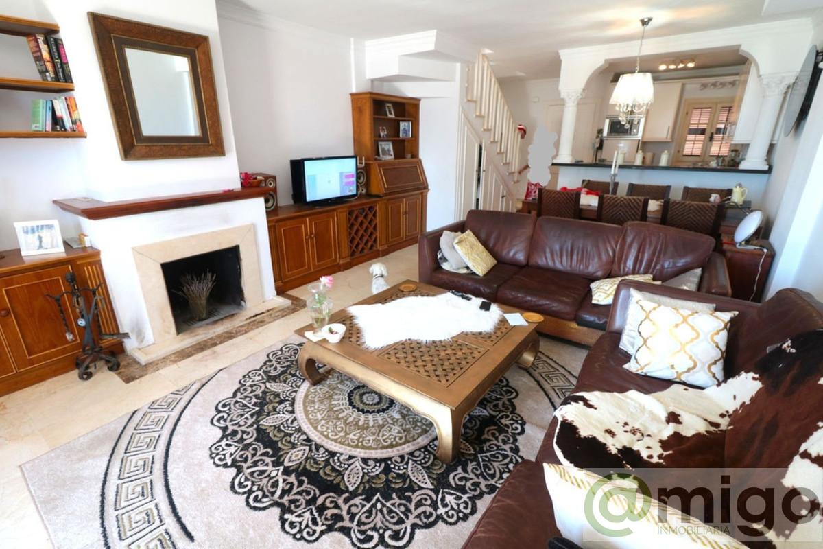 Venta de villa en Costalita