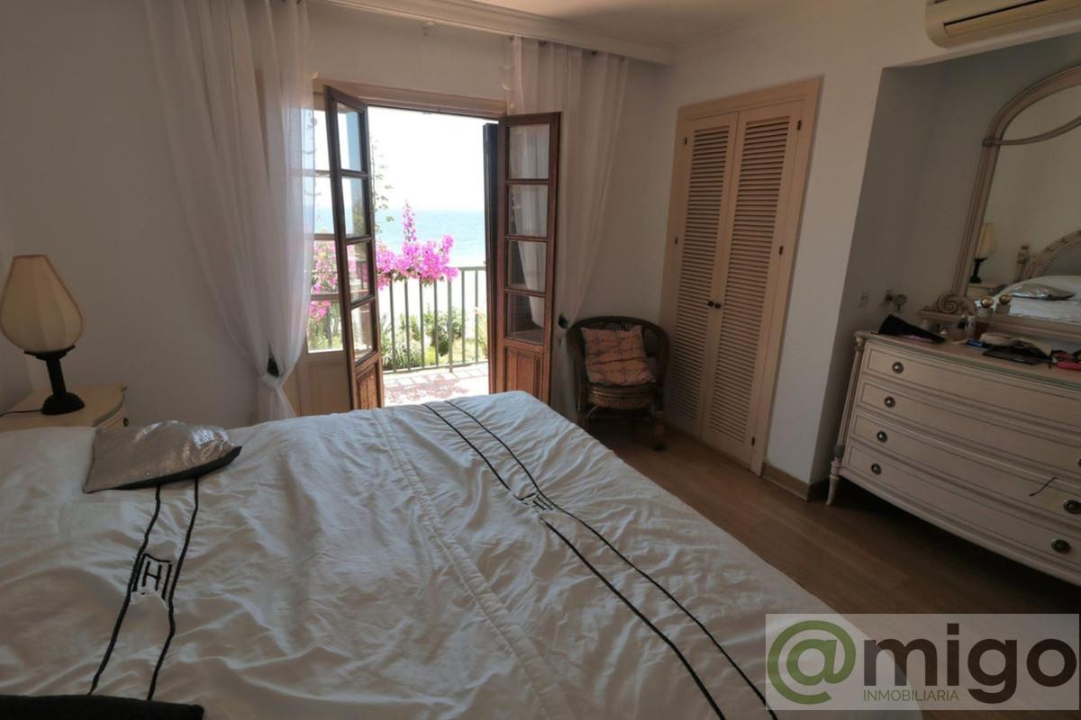 Venta de villa en Costalita