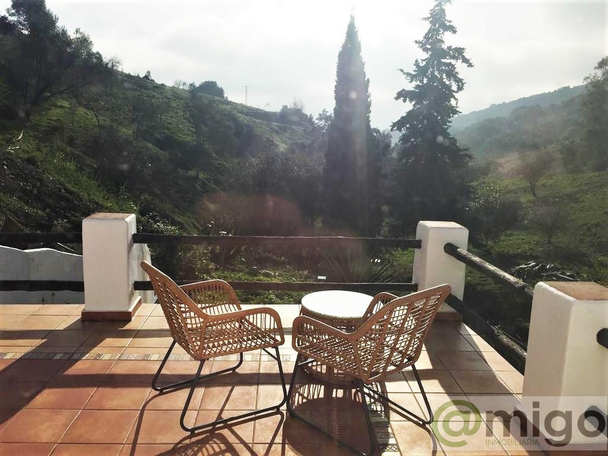 Venta de villa en Casares