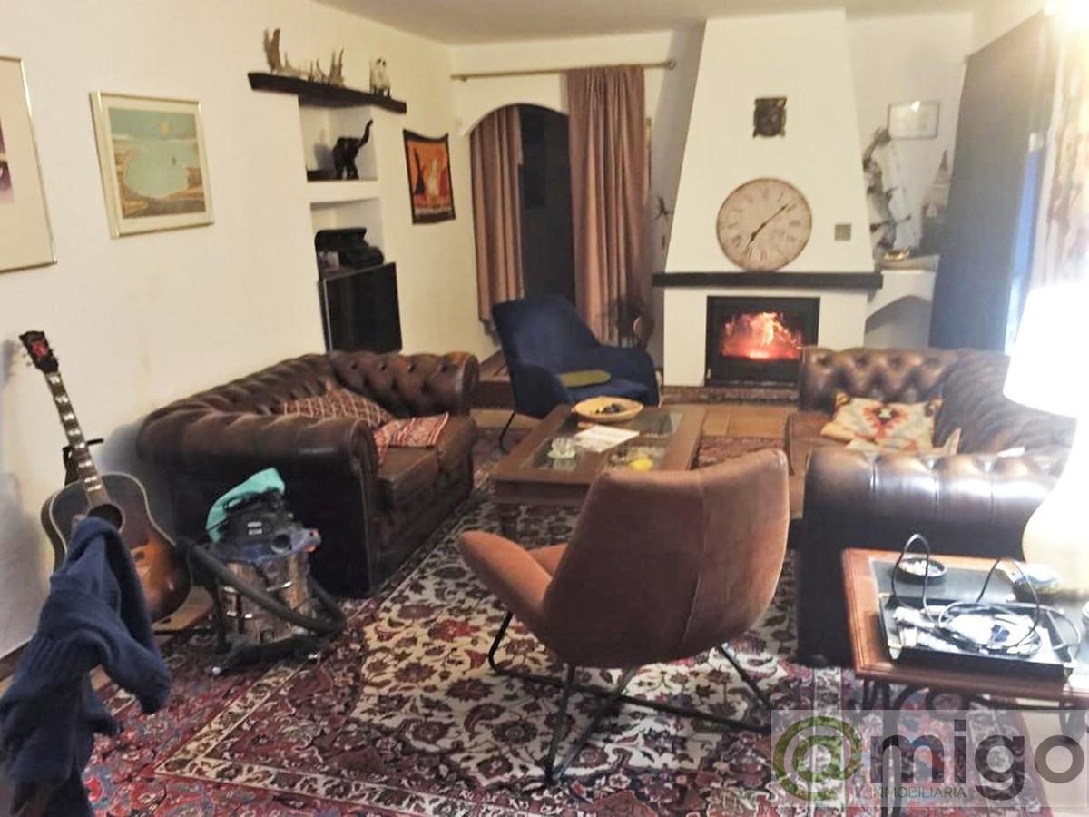 Venta de villa en Casares