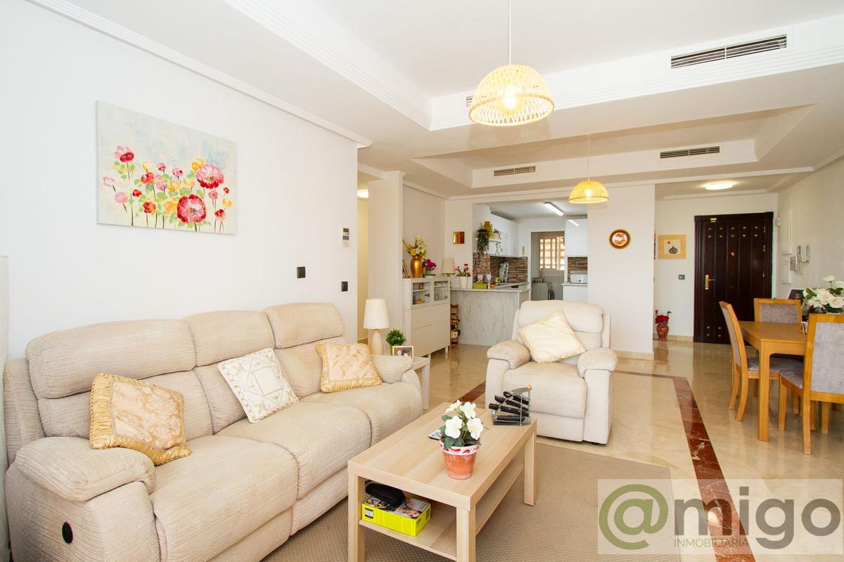 For sale of apartment in Marbella