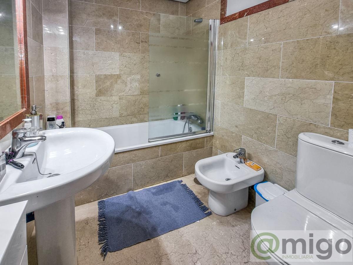 For sale of apartment in San Luis de Sabinillas