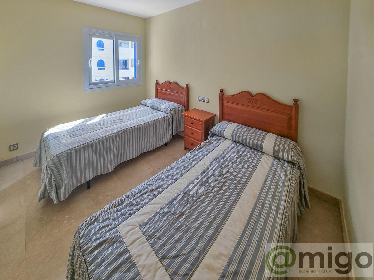 For sale of apartment in San Luis de Sabinillas