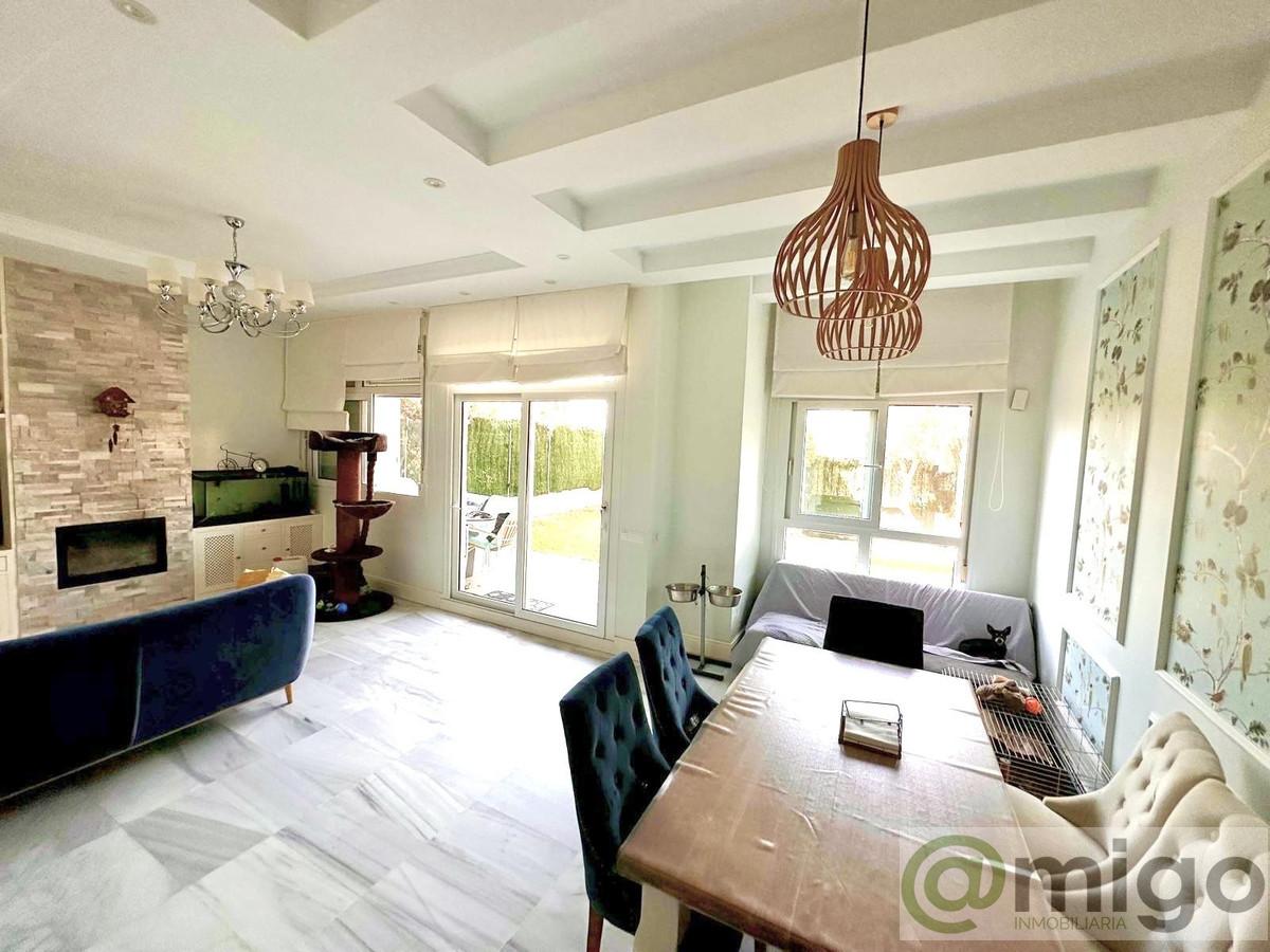 Venta de villa en Benalmadena Costa