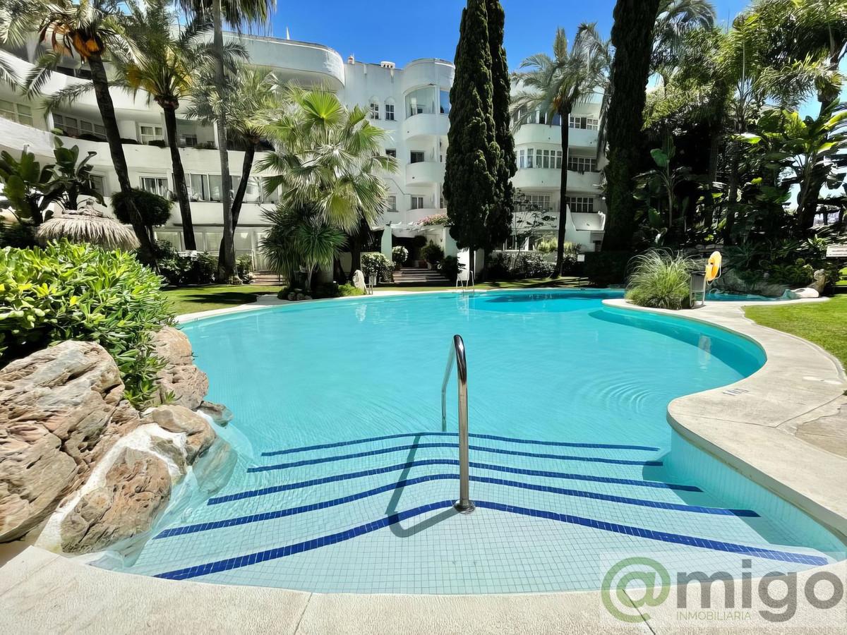 For sale of apartment in Marbella