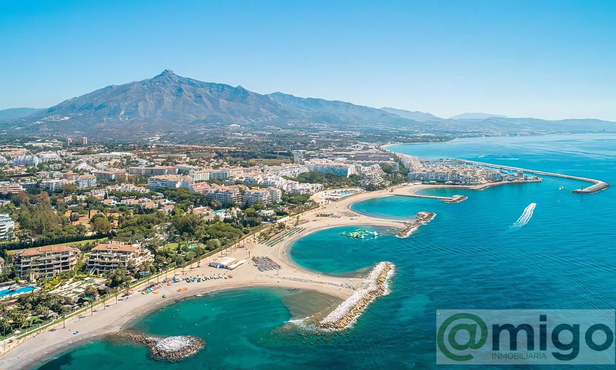 For sale of apartment in Marbella