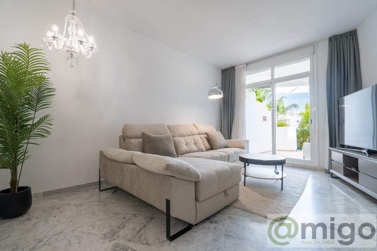 For sale of apartment in Marbella