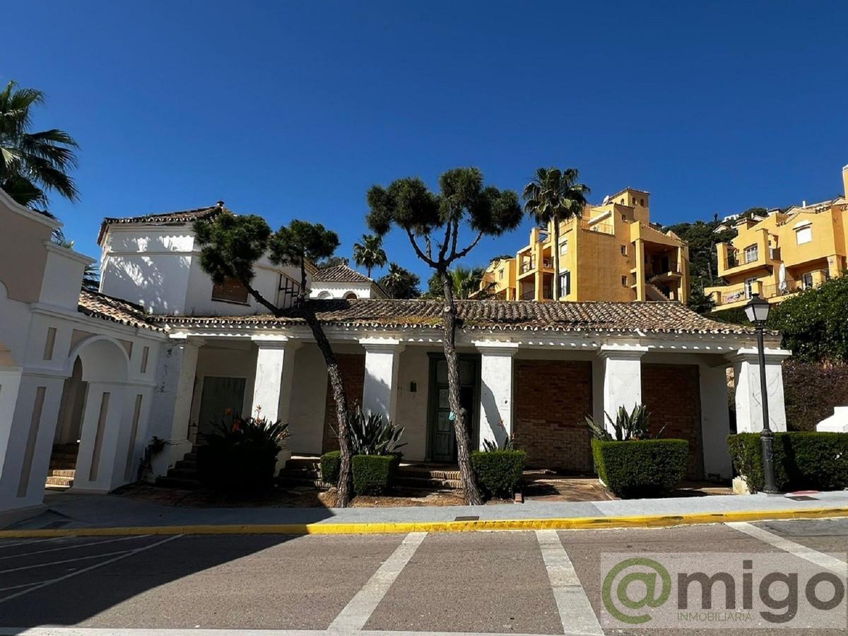 Venta de local en Manilva