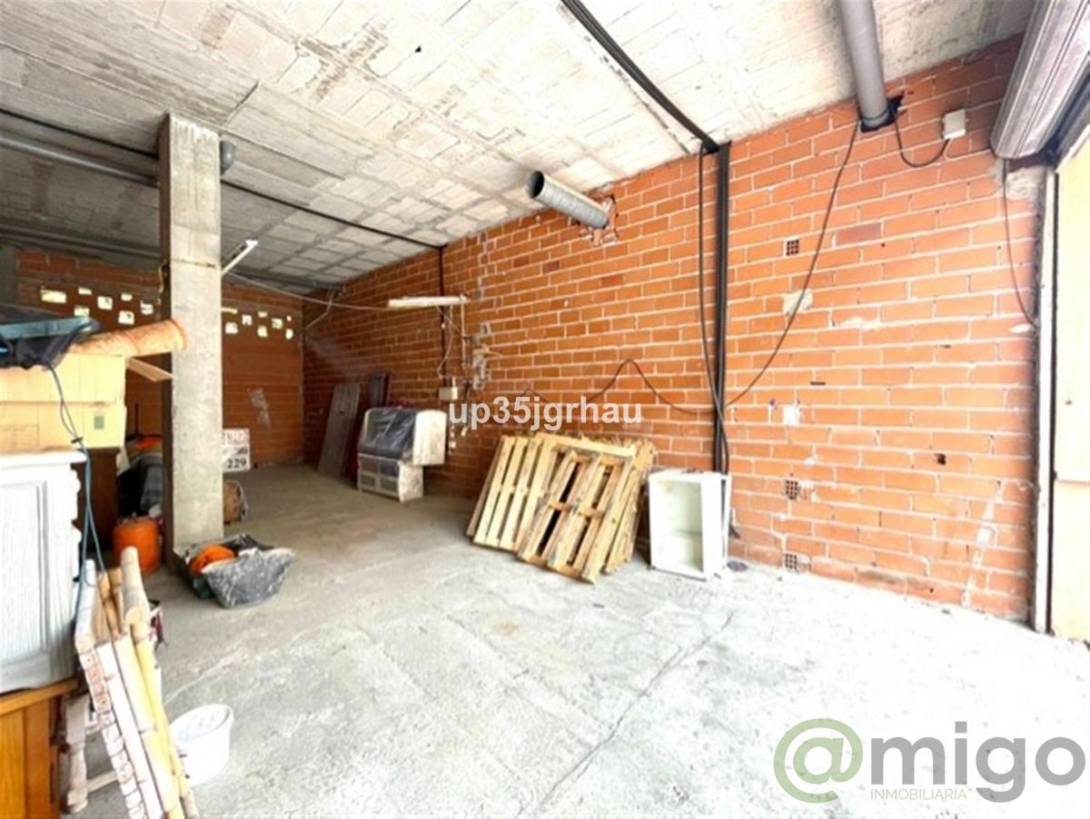 Venta de local en Estepona