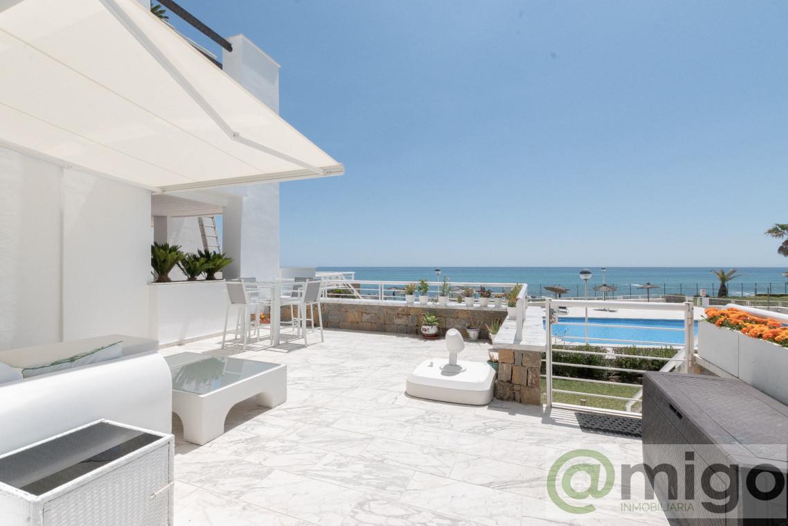 For sale of apartment in Casares Playa