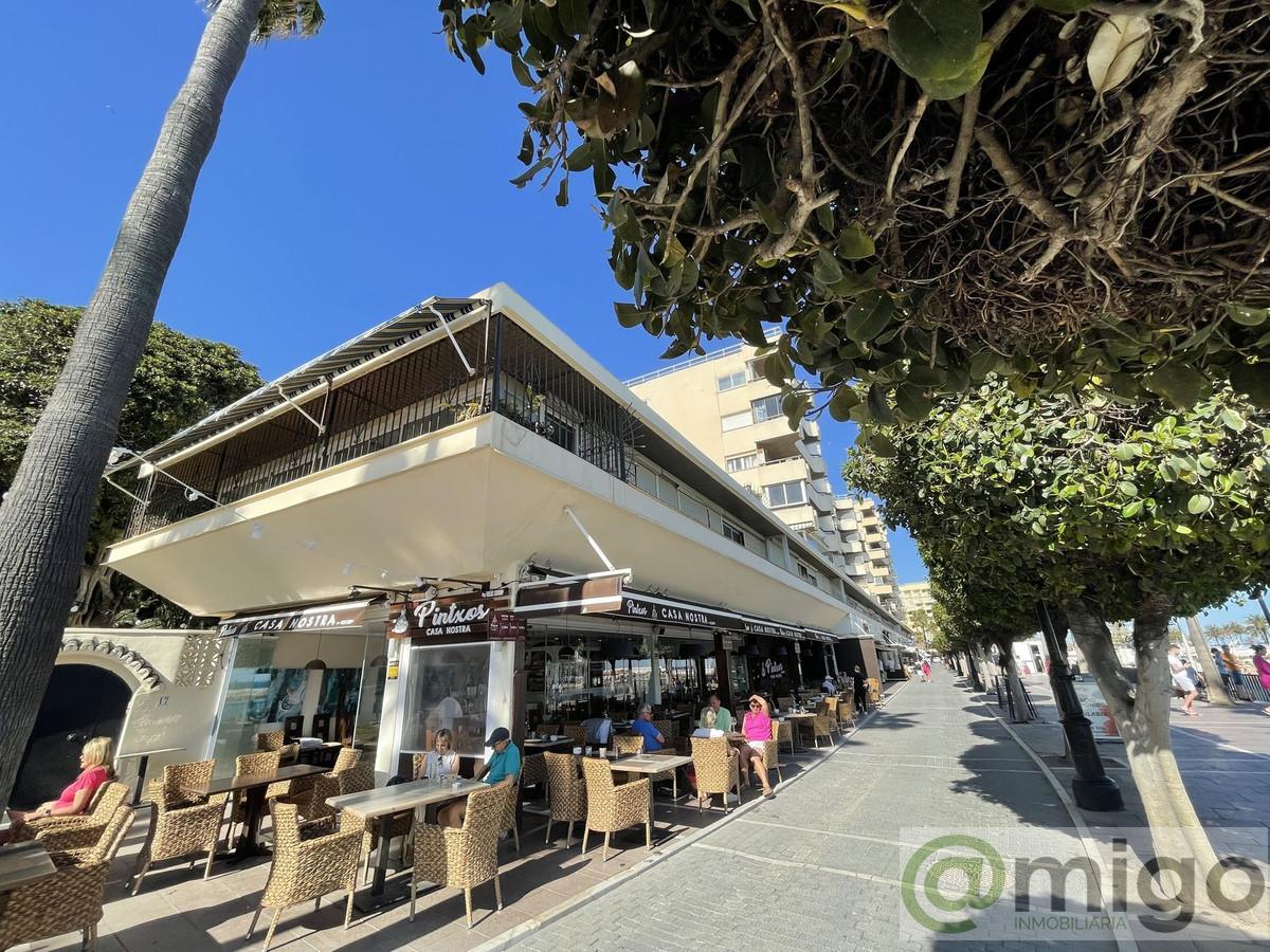 For sale of penthouse in Marbella