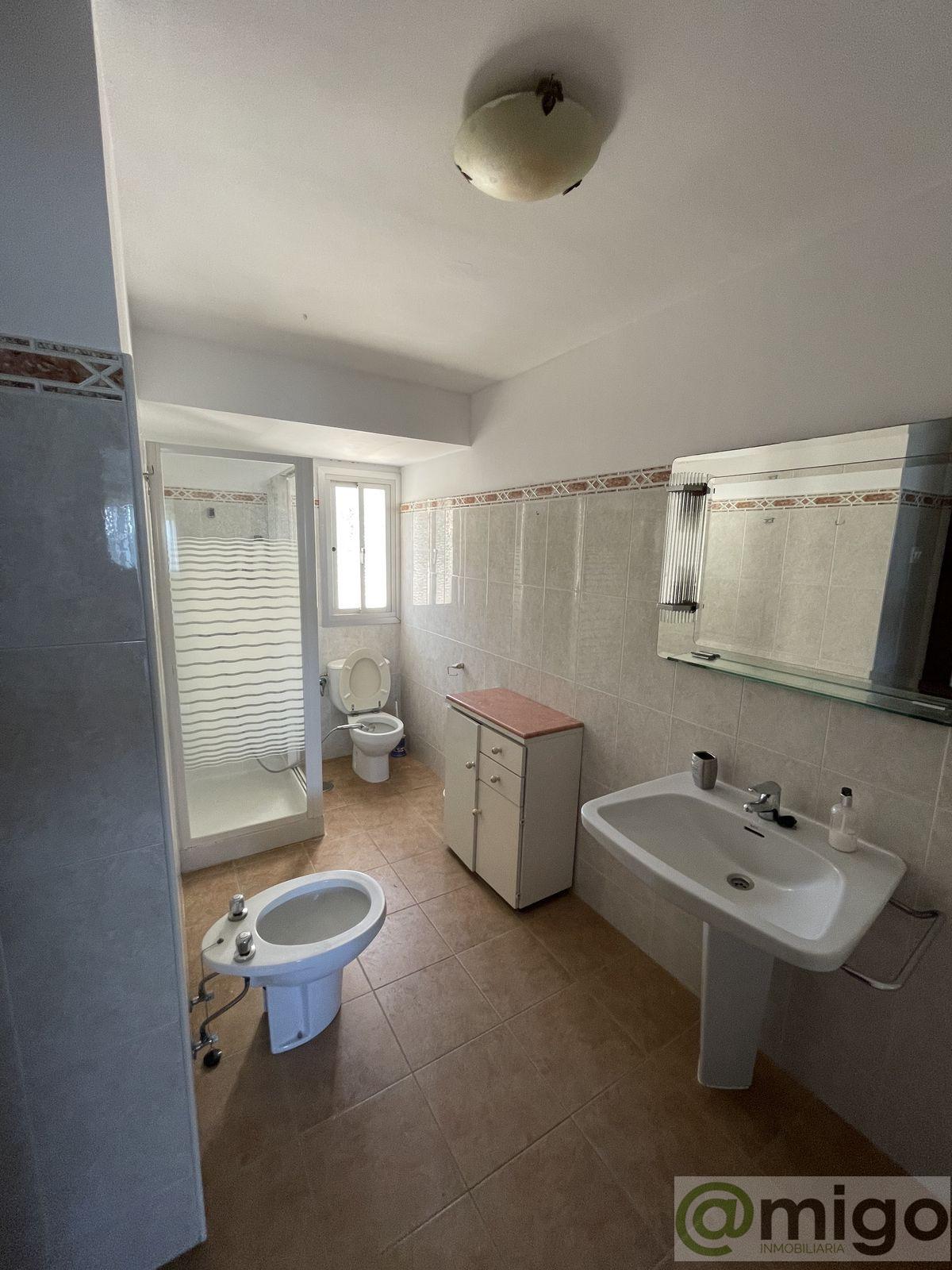 For sale of penthouse in Marbella