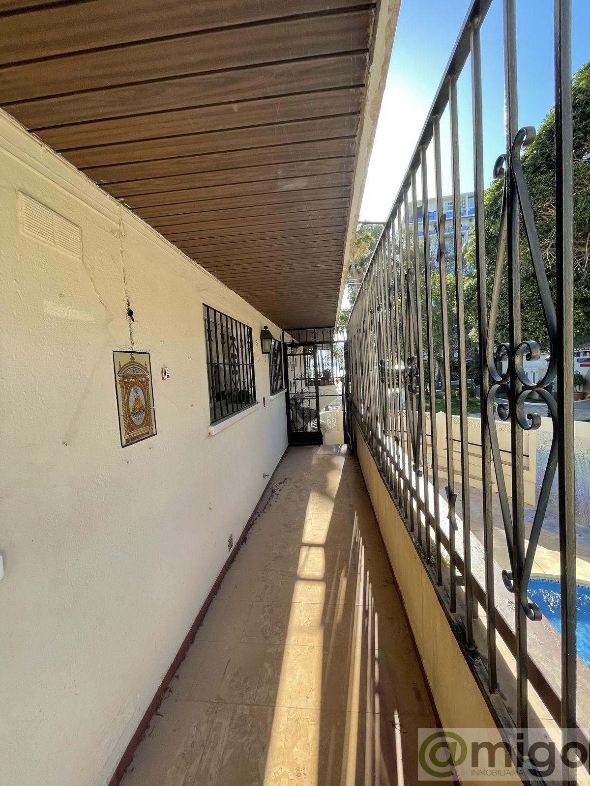 For sale of penthouse in Marbella