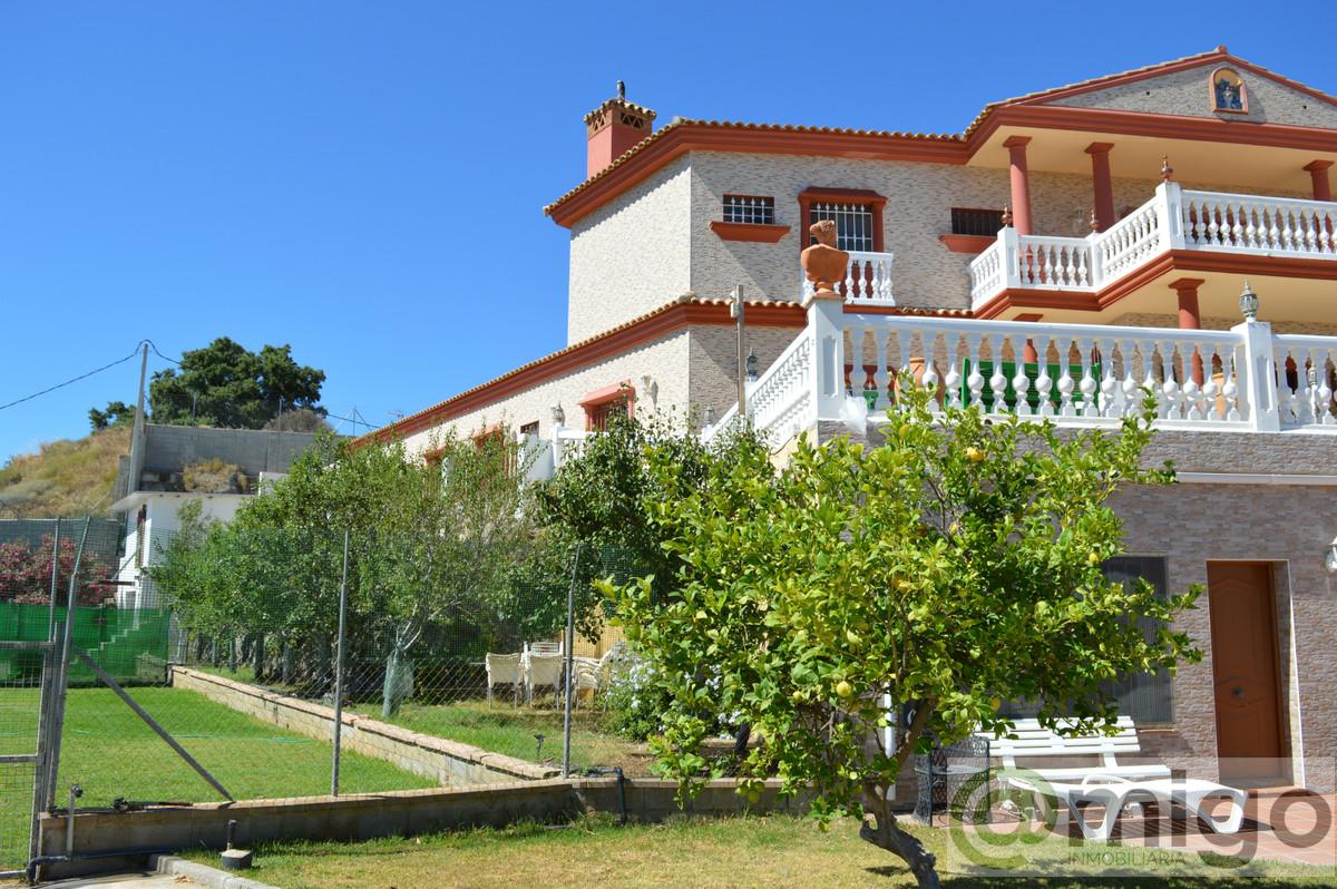 Venta de villa en La Cala de Mijas