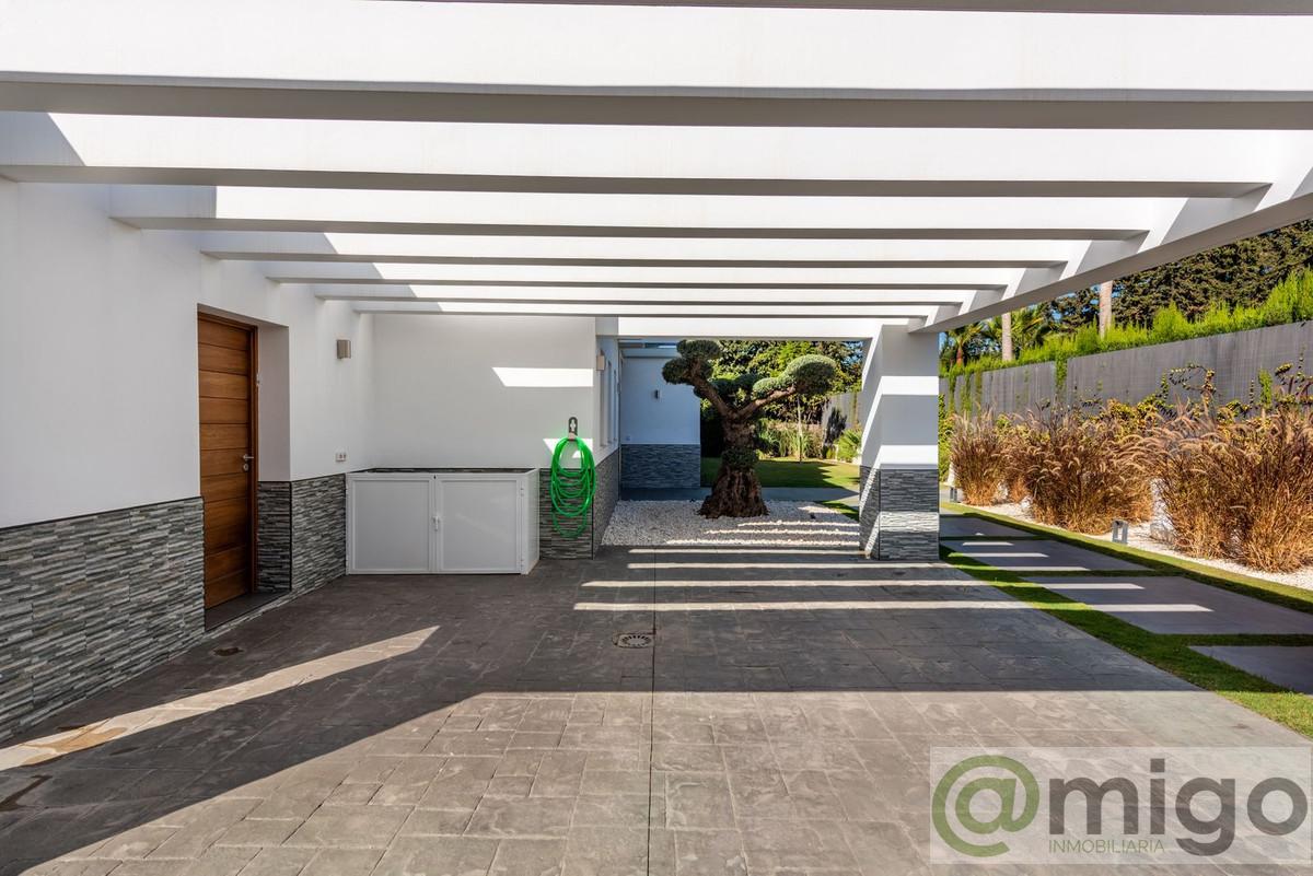 Venta de villa en Atalaya