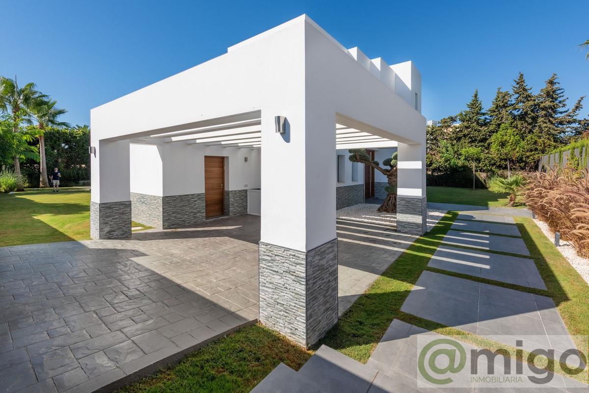 Venta de villa en Atalaya