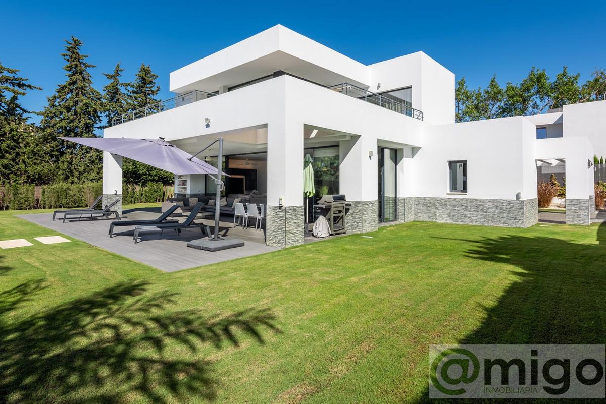 Venta de villa en Atalaya