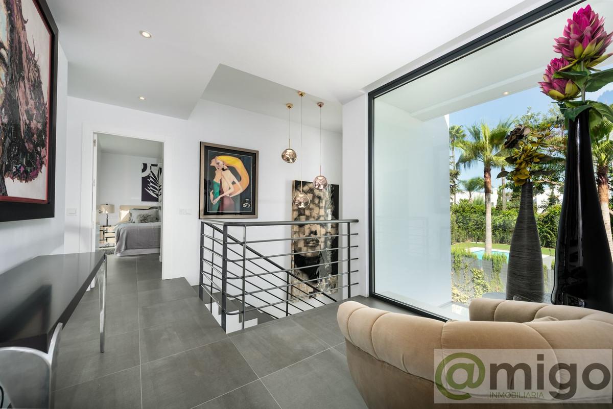 Venta de villa en Atalaya