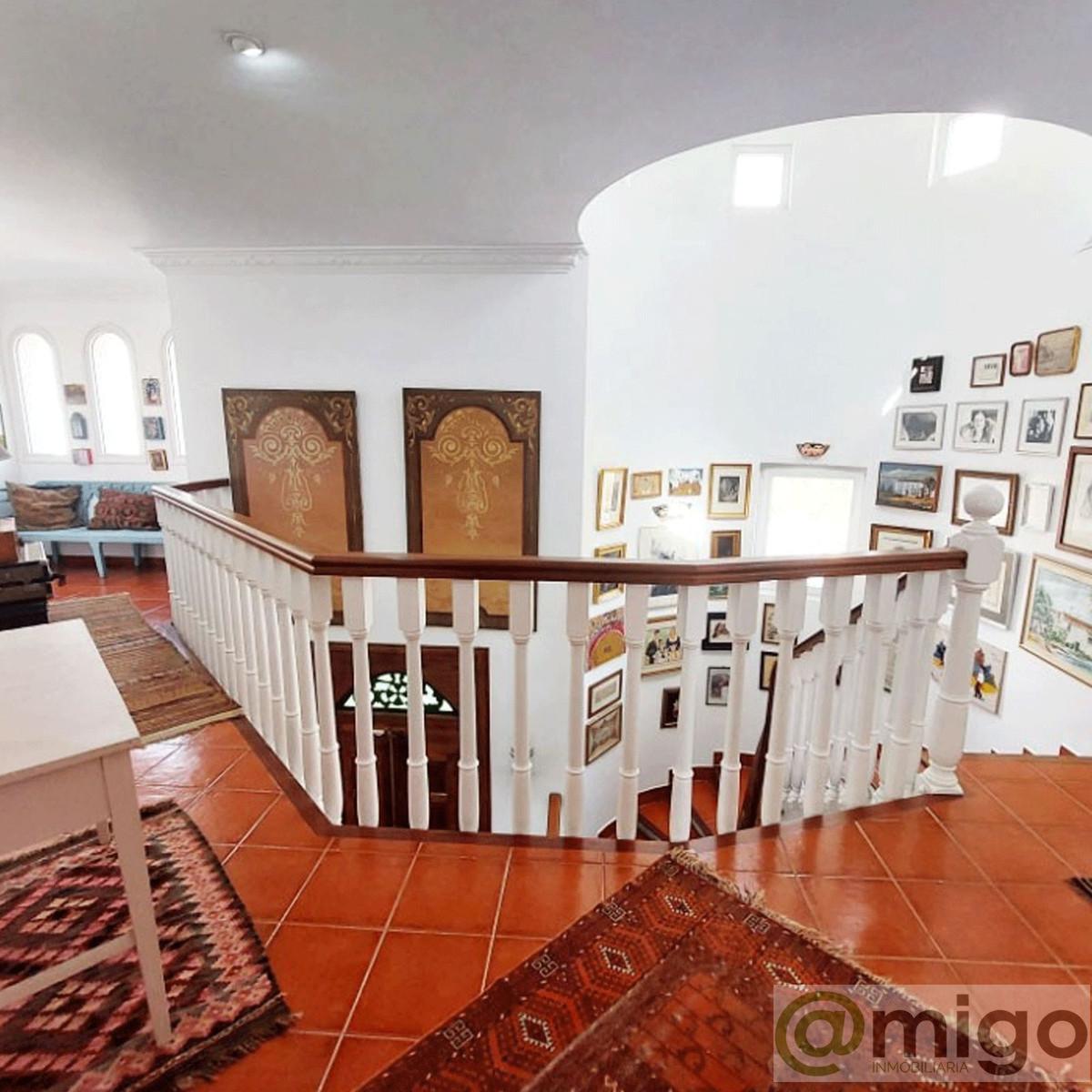 For sale of villa in Benalmadena Costa