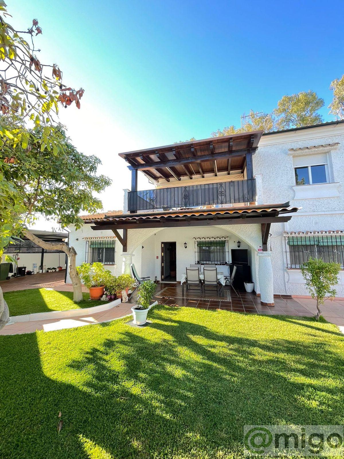 For sale of villa in Costalita