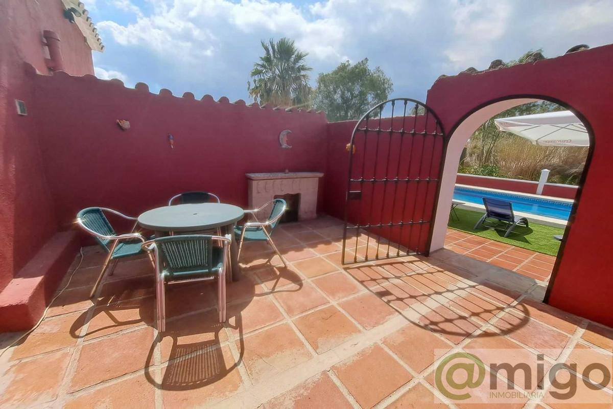 Venta de villa en Coín