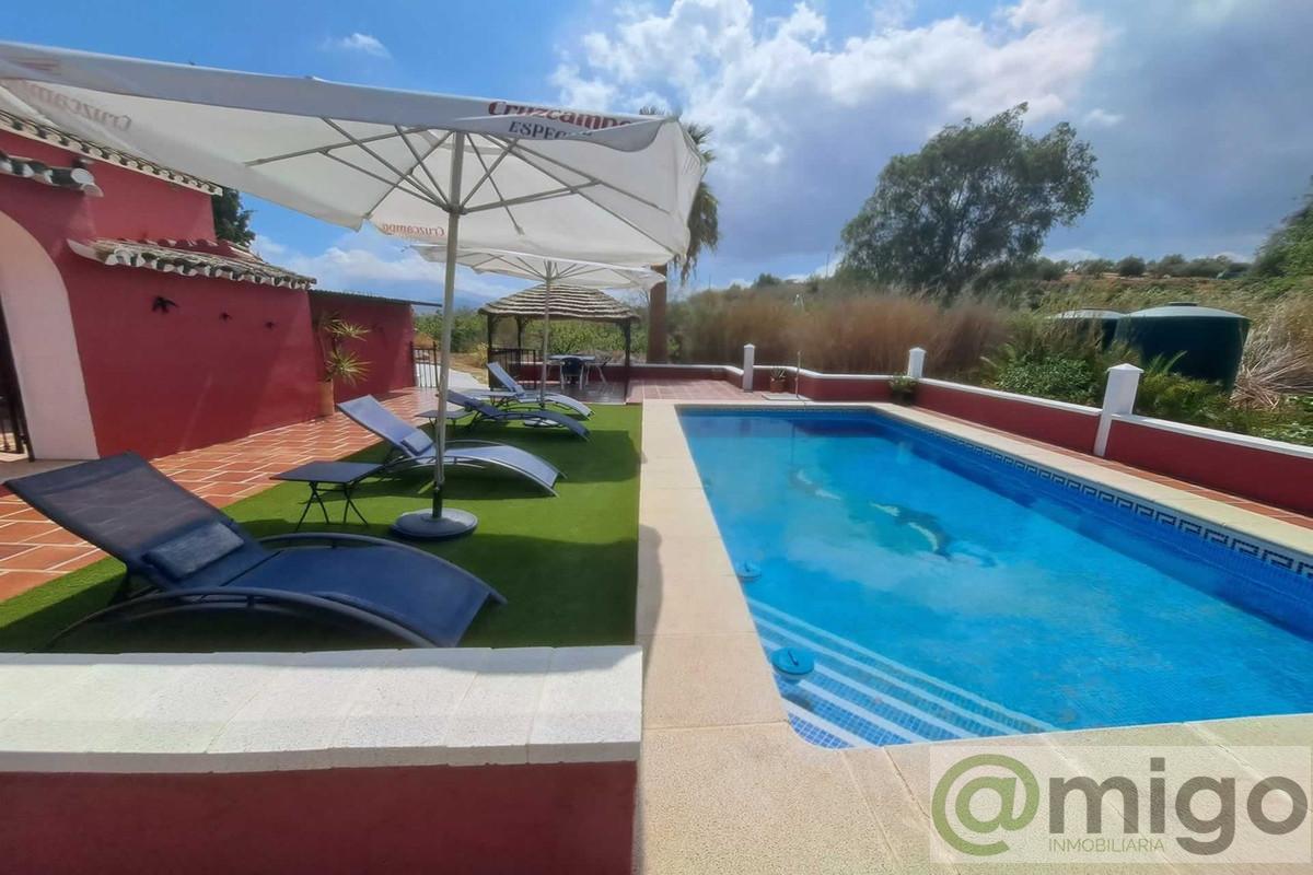 Venta de villa en Coín