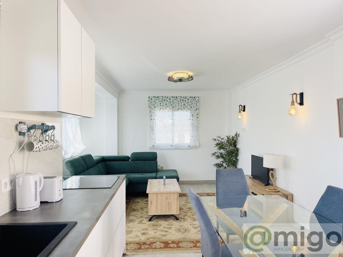 For sale of villa in La Duquesa