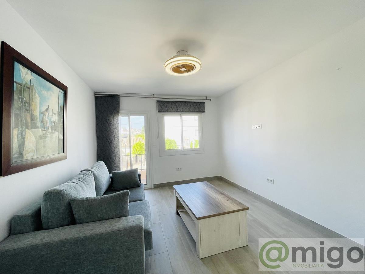 For sale of villa in La Duquesa