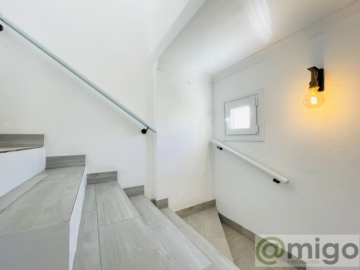 For sale of villa in La Duquesa
