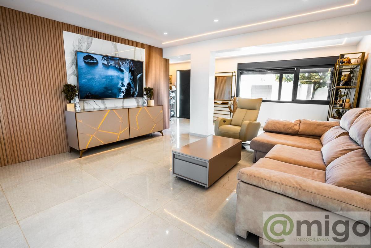 Venta de villa en Estepona