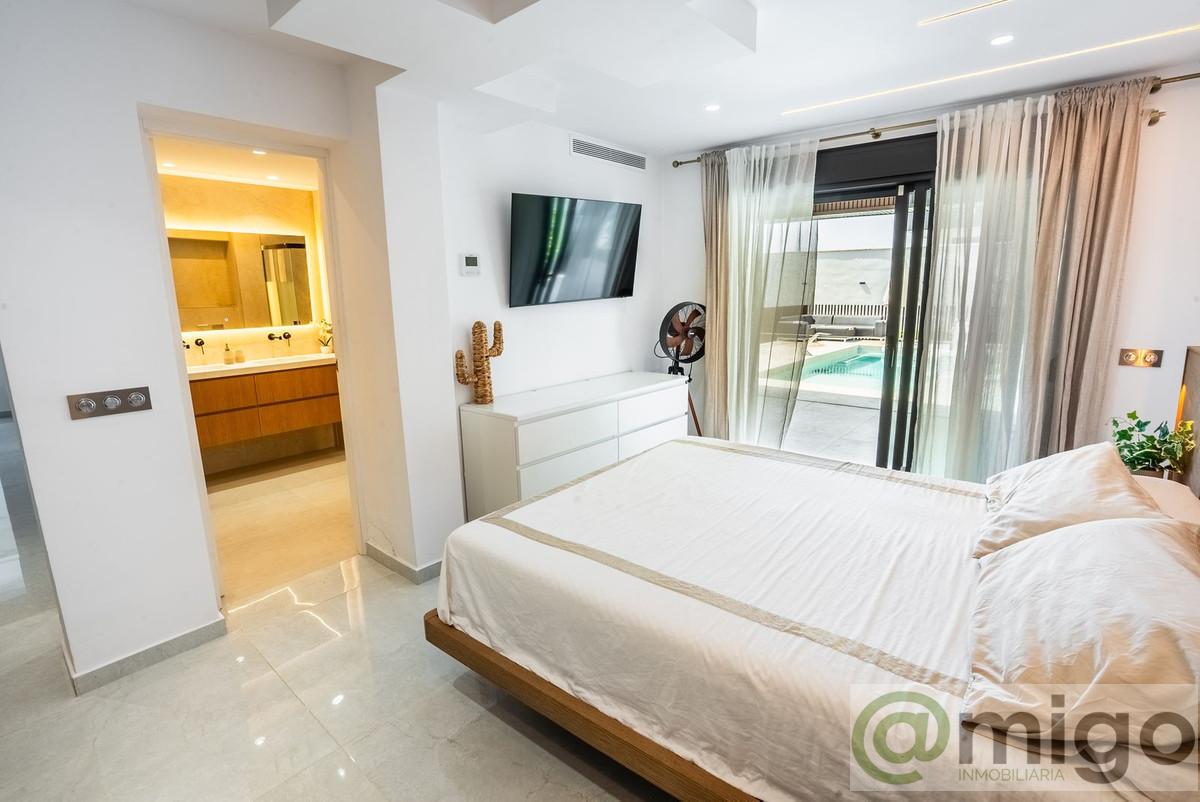 Venta de villa en Estepona