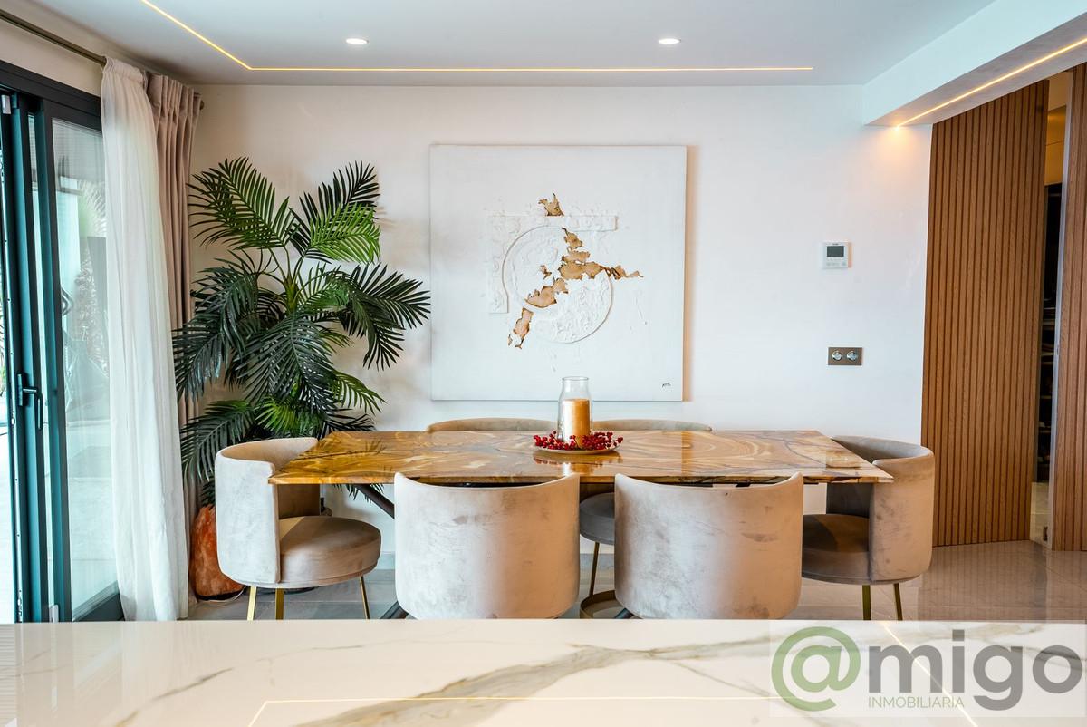 Venta de villa en Estepona