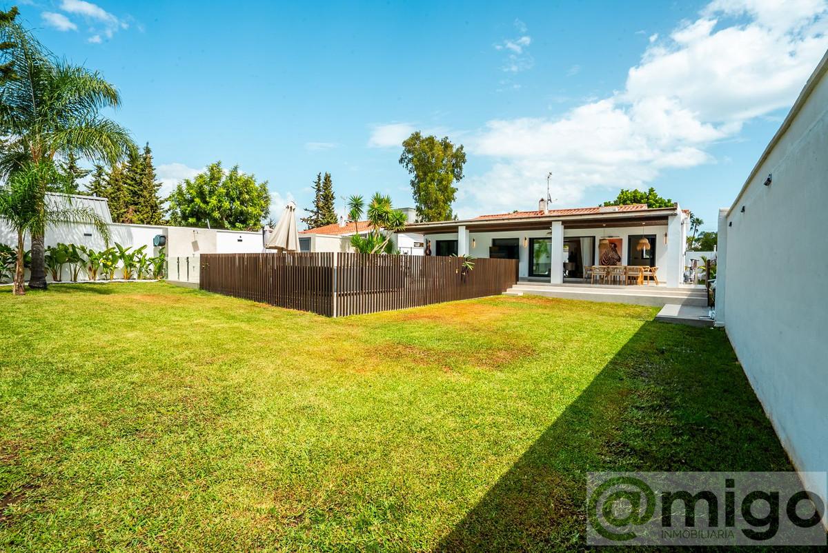 Venta de villa en Estepona
