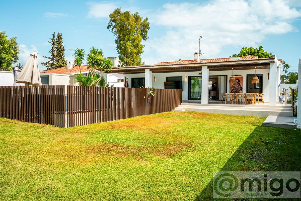 Venta de villa en Estepona