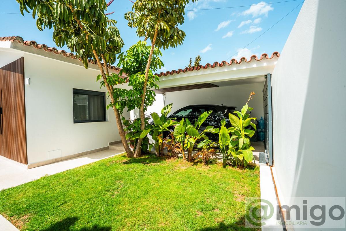 Venta de villa en Estepona