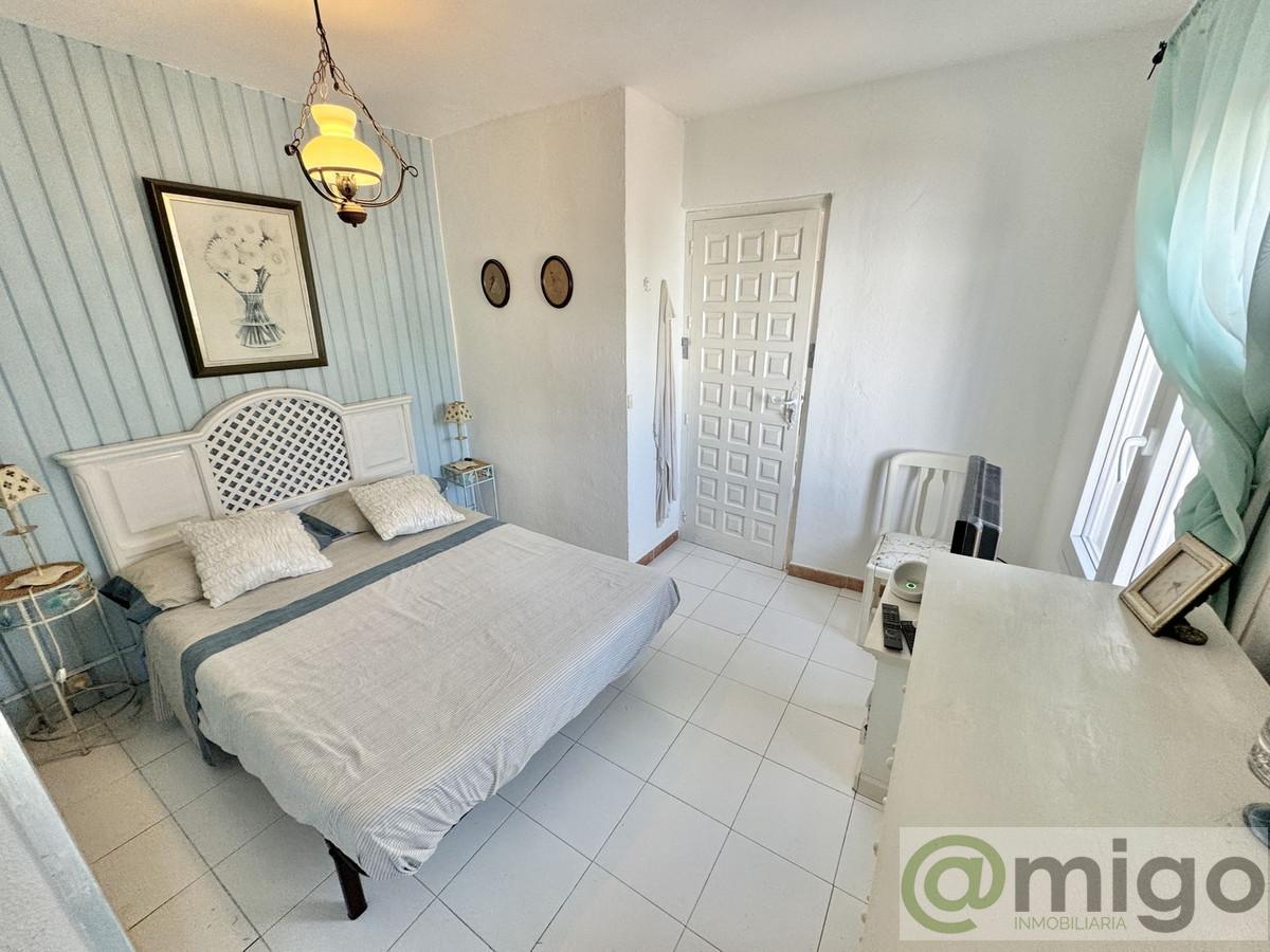 Venta de villa en Calahonda