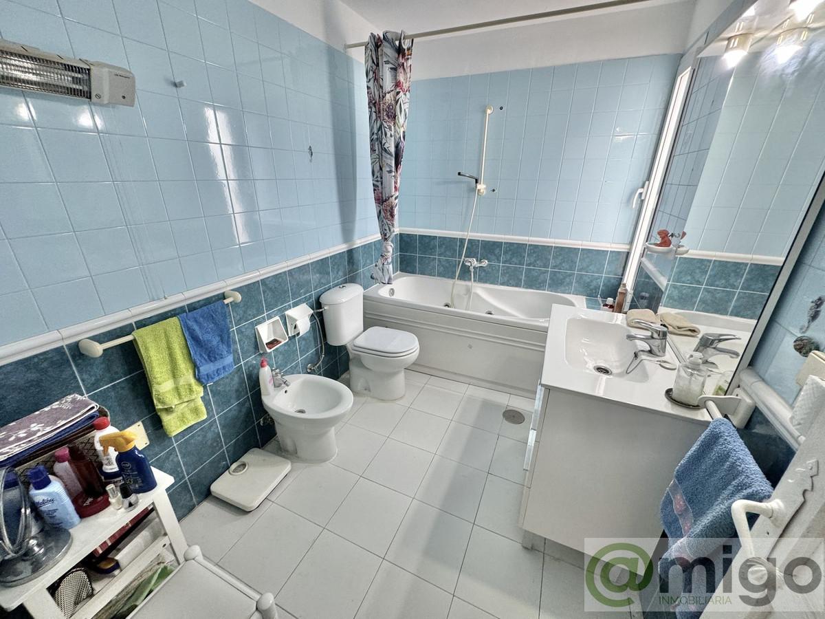 Venta de villa en Calahonda