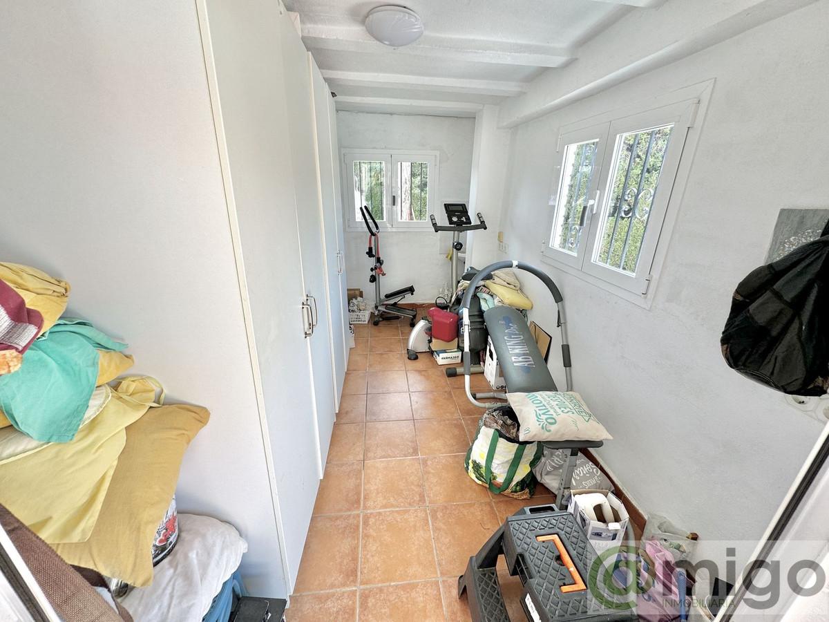 Venta de villa en Calahonda